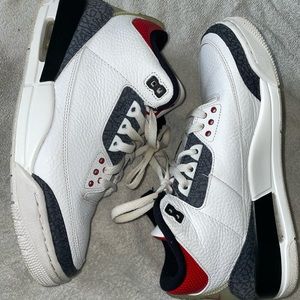 AIR JORDAN 3 Retro denim SE ‘Fire Red’